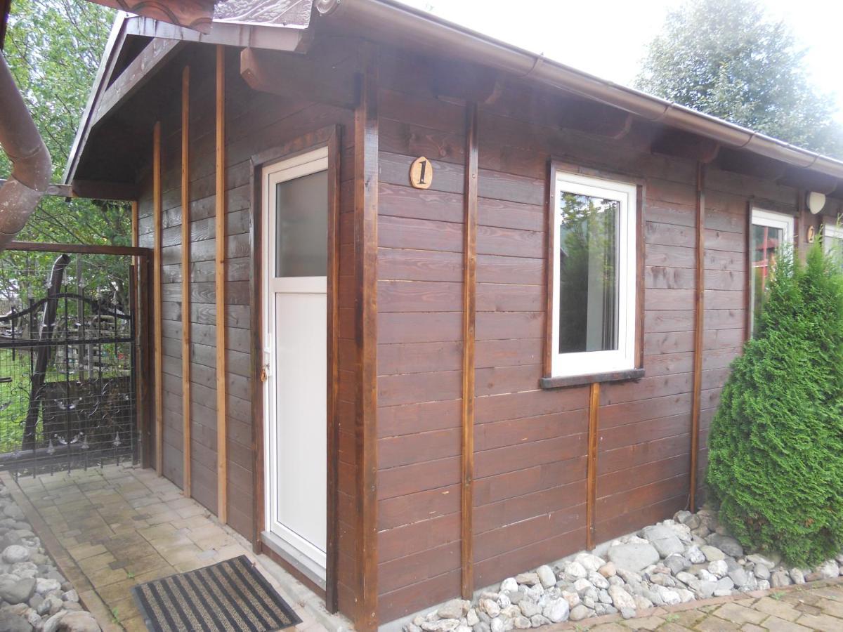 Pension, Camping&Biker Station zur Deutschen Eiche Ciocanesti Exterior foto