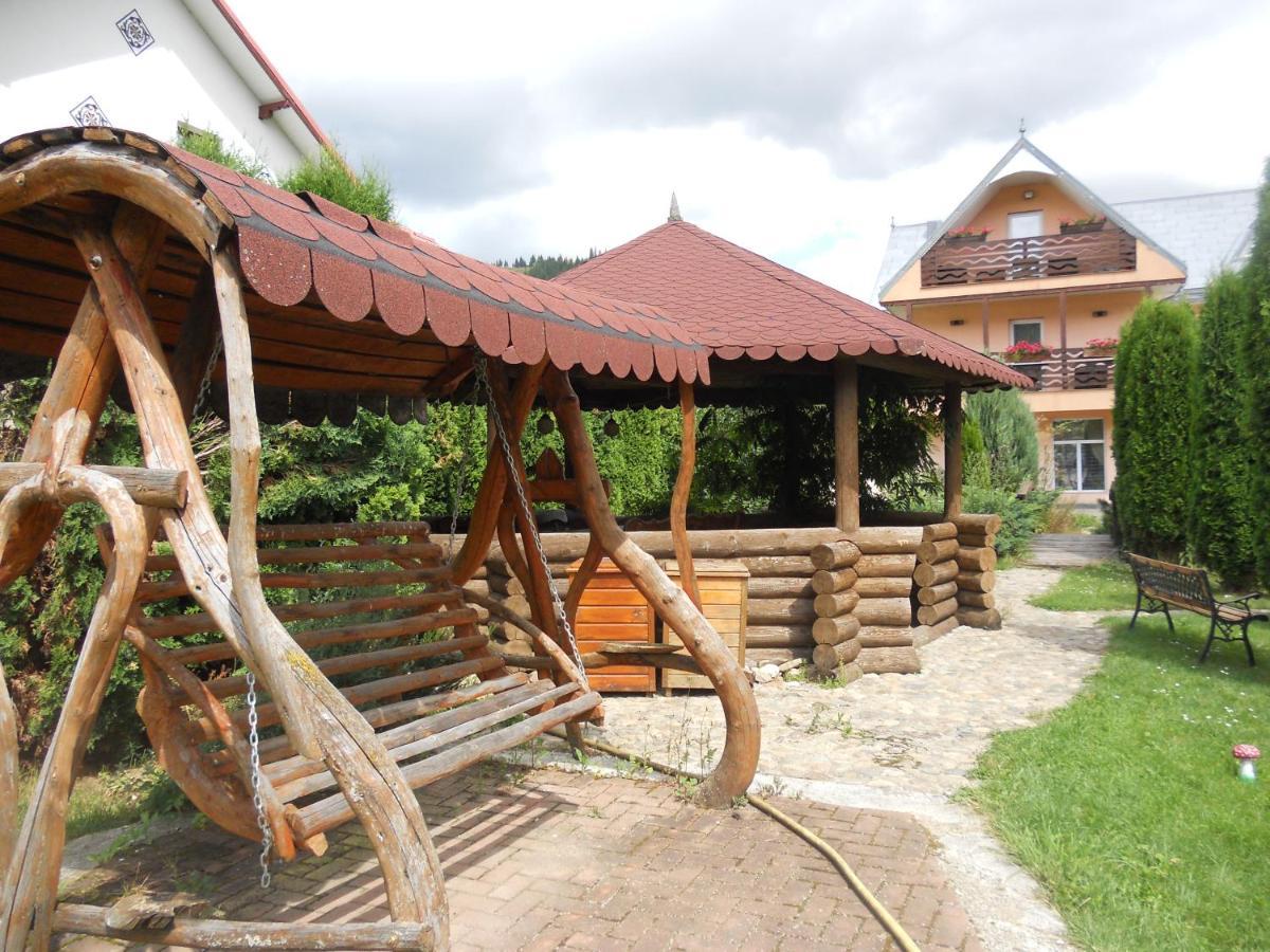 Pension, Camping&Biker Station zur Deutschen Eiche Ciocanesti Exterior foto